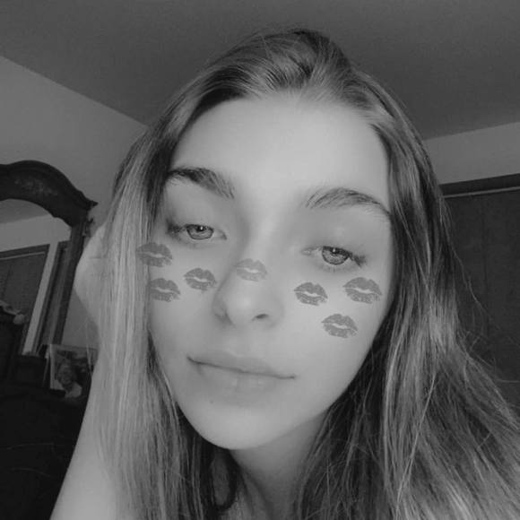 ferraramikayla